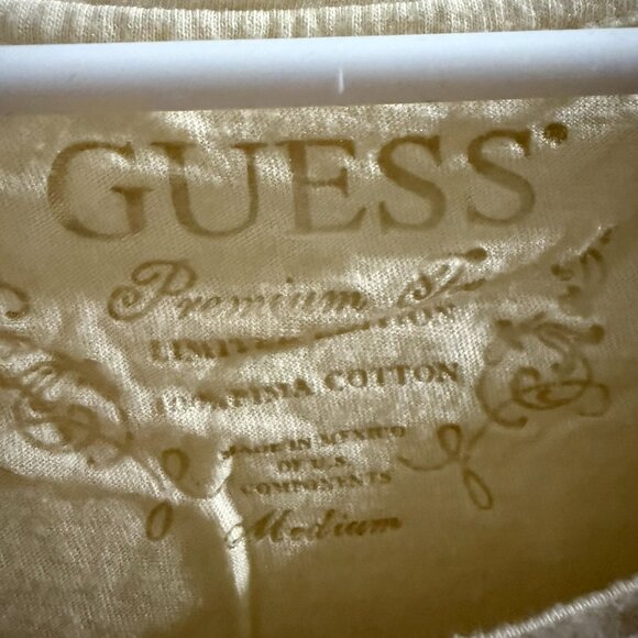 Guess women T-shirt size M beige - Picture 3 of 3